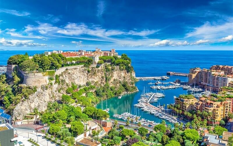 Du lịch Monaco với hầu bao "khiêm tốn"